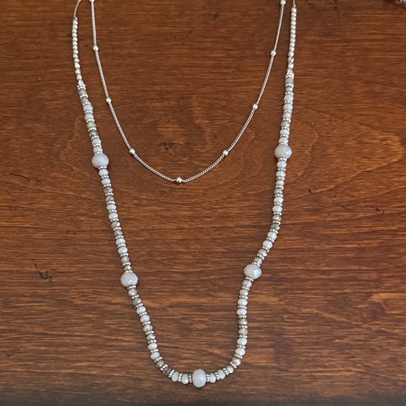 NWOT Silver and White Jewelry Set, Tiered Necklace and 4 Beaded Bracelets - Picture 4 of 16